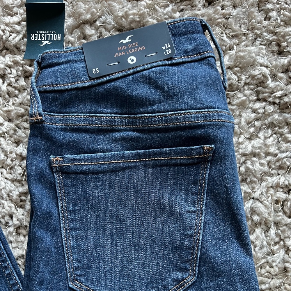 Hollister Mid-Rise Jean Legging